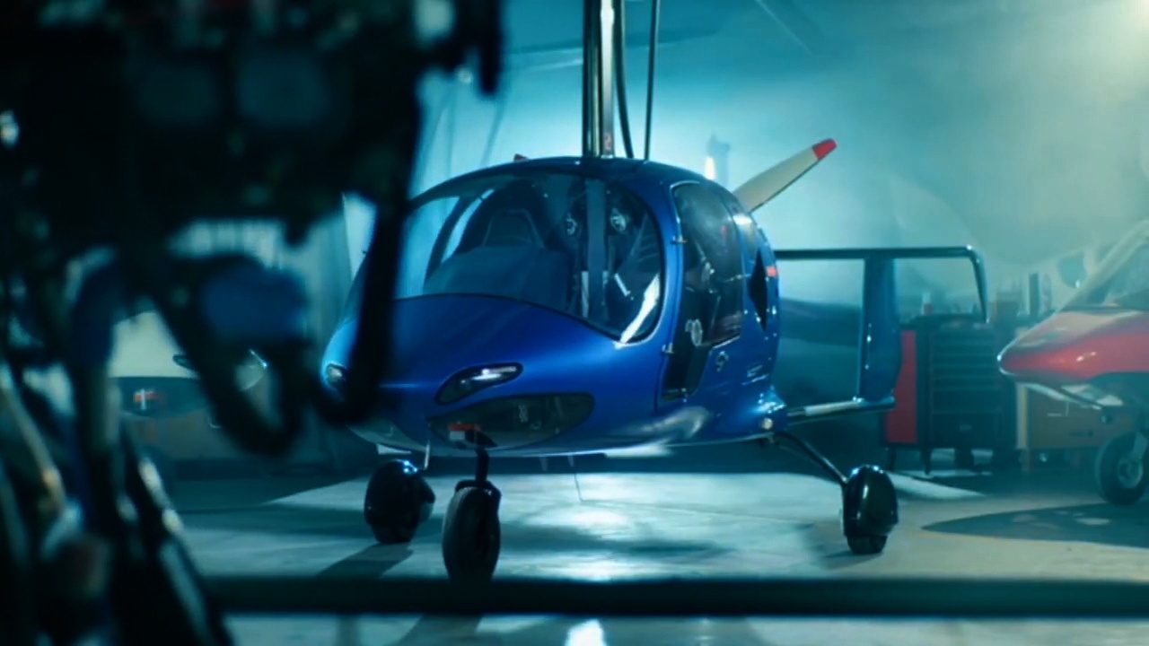 Fixius rotorcraft in the hangar